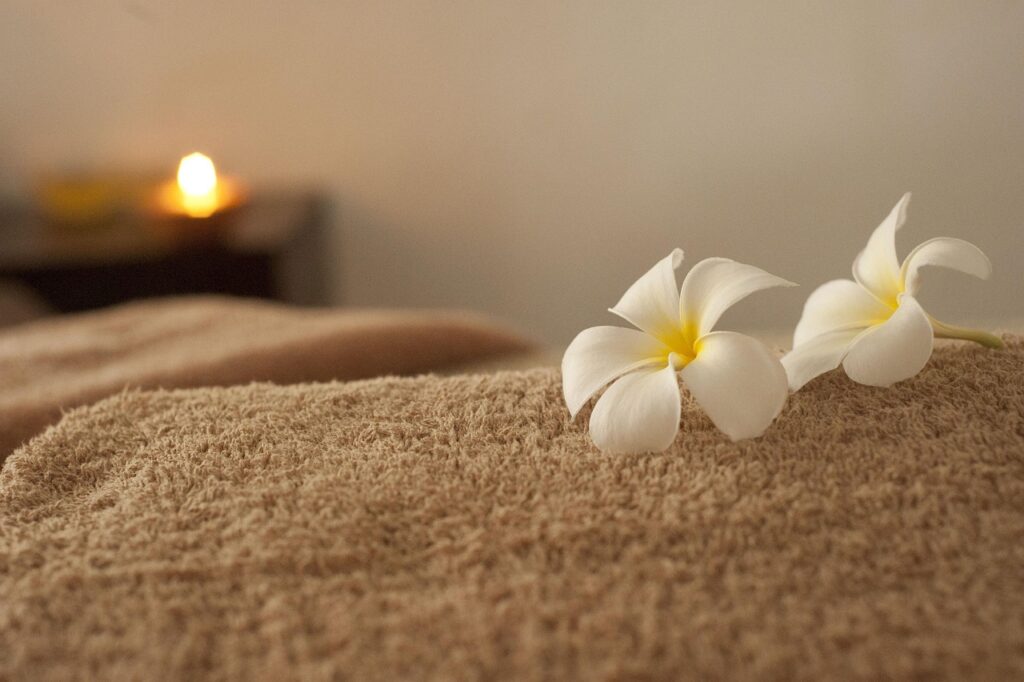 lomi lomi nui massage